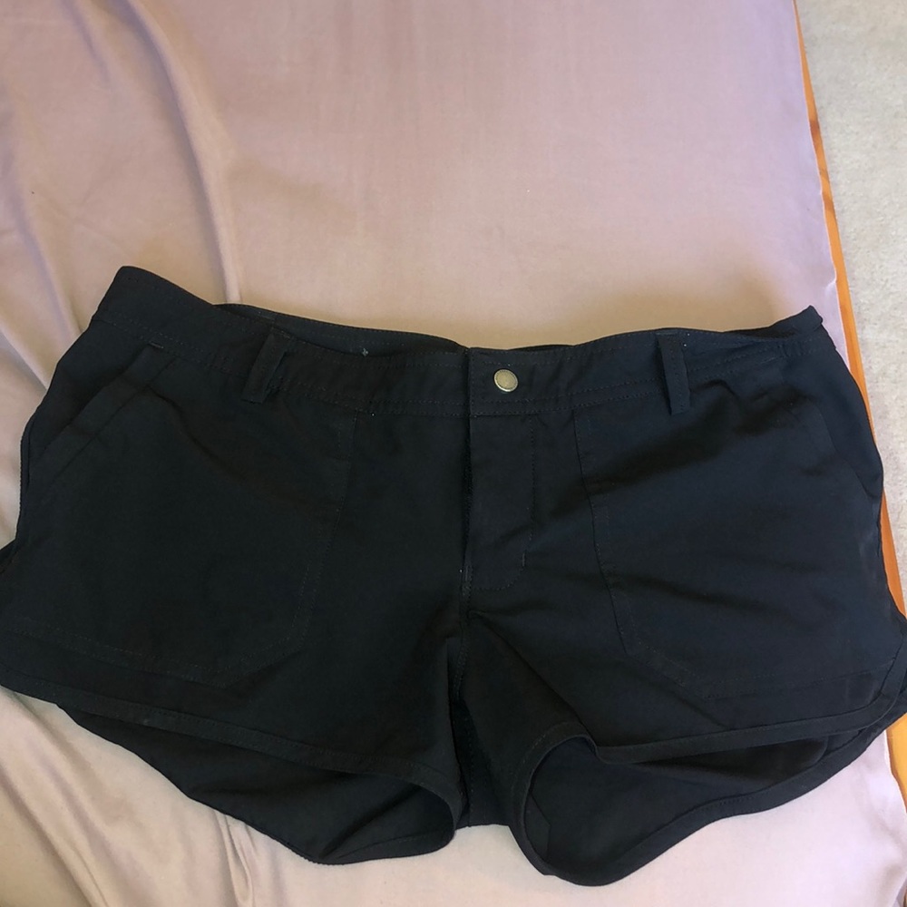 Women’s roxy swim shorts